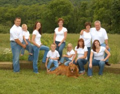 millersburg-family-portrait-jeans-casual